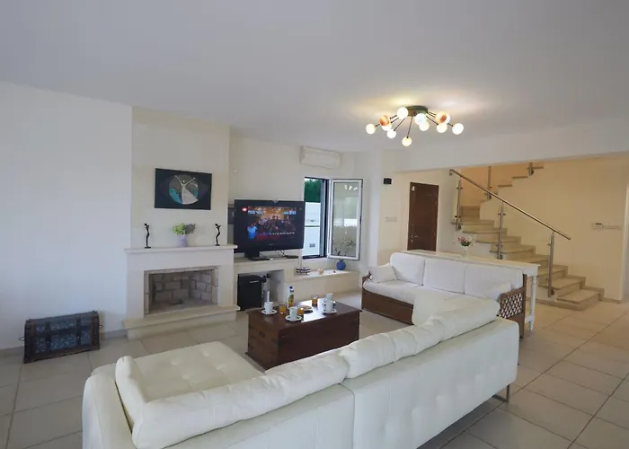 Protaras Serifos Sv7 100m Vom Entfernt By Interhome 別荘 パラリムニ